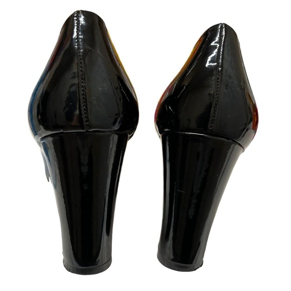 Calvin Klein Olive Classic Black Patent Leather Pumps Size 8.5 - Picture 5 of 9